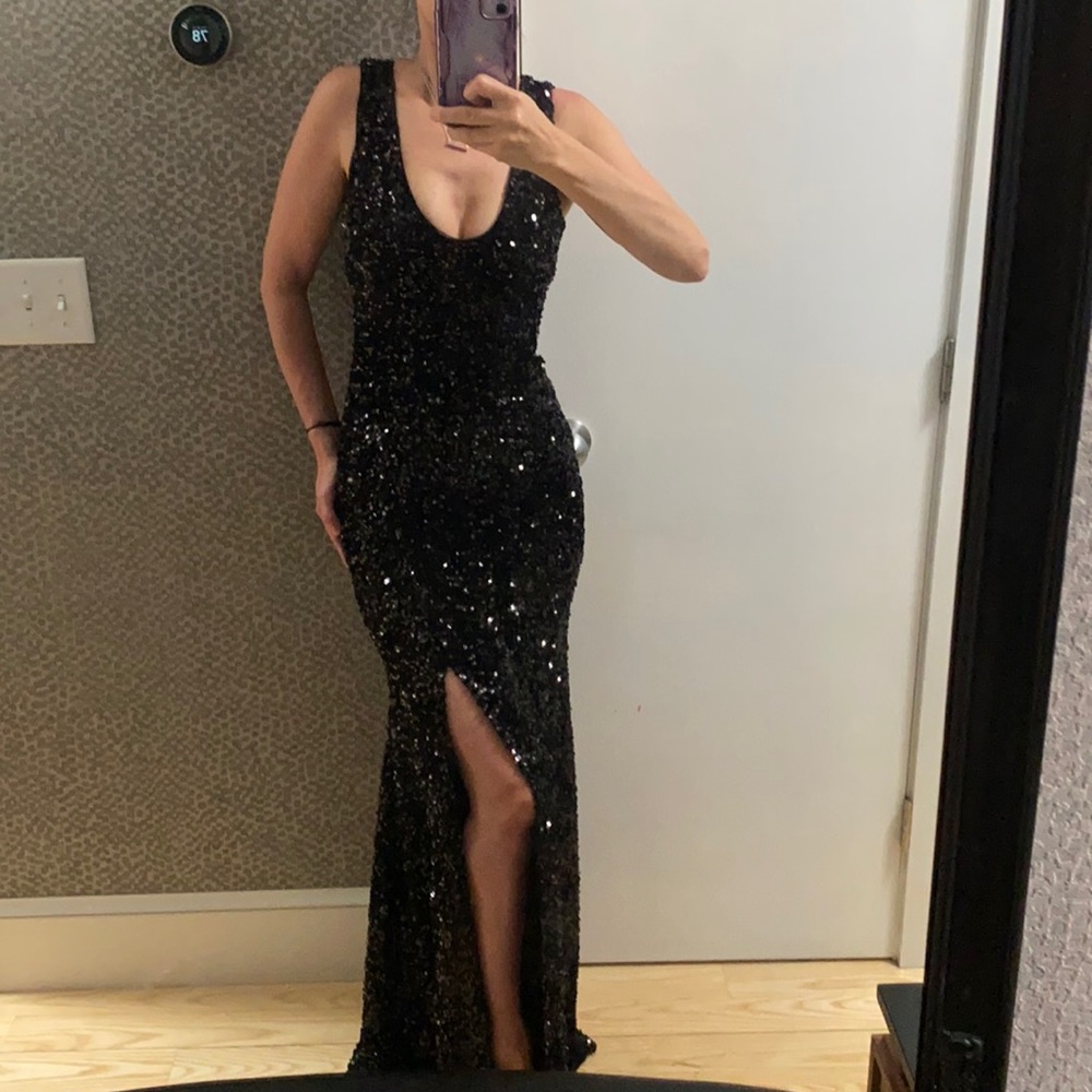 Badgley Mischka Black Sequin Maxi Dress